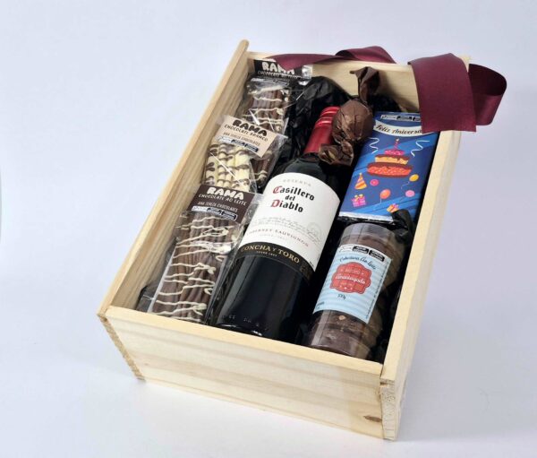 Cesta Caixa de Madeira com Vinho 375ml - 236g - Imagem 2