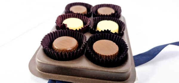 Caixa com 06 Bombons Ao Leite - Imagem 2