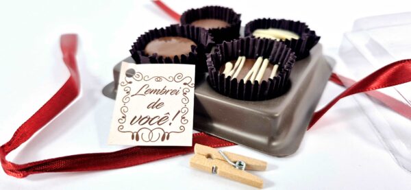 Caixa com 04 Bombons Ao Leite - Imagem 3